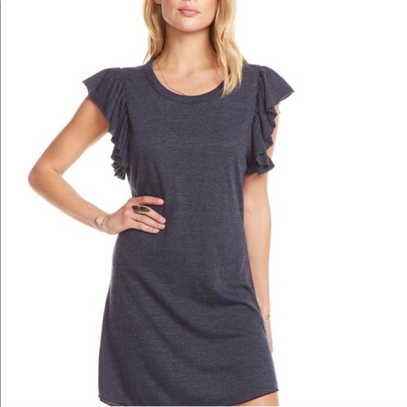 Chaser Dresses & Skirts - EUC Chaser flutter sleeve knit dress